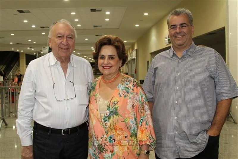 Danísio, Regina Alice Correia e Eduardo