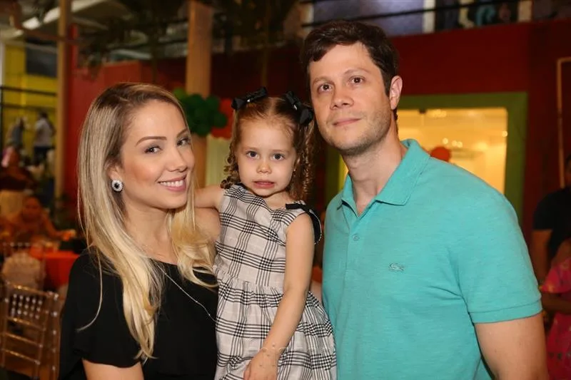 Camilla, Isabella e Alexandre Guizard