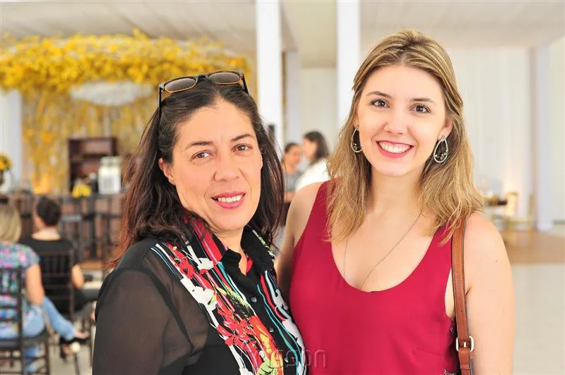 Deliene Figueiredo e Amanda Aldigueri