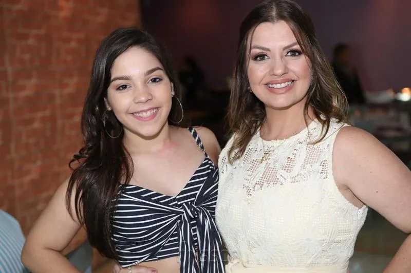 Ana Beatriz e Aline Monteiro