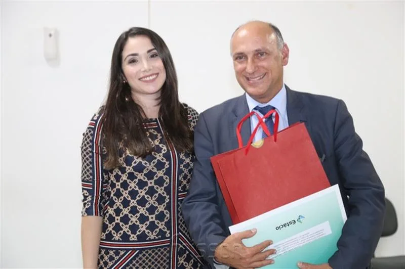 Ana Carmen e Eduardo Vera Cruz