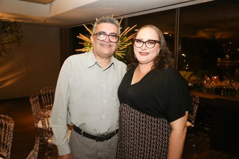 Alceu Bonfim e Elisane Santana