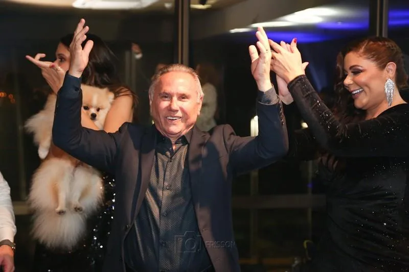 Aniversário de Antônio Gomes