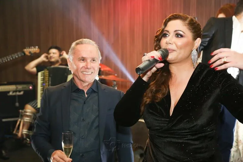 Aniversário de Antônio Gomes