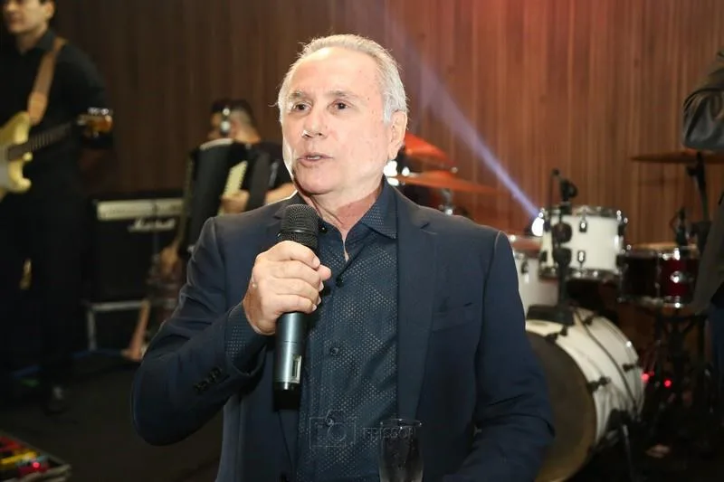 Aniversário de Antônio Gomes