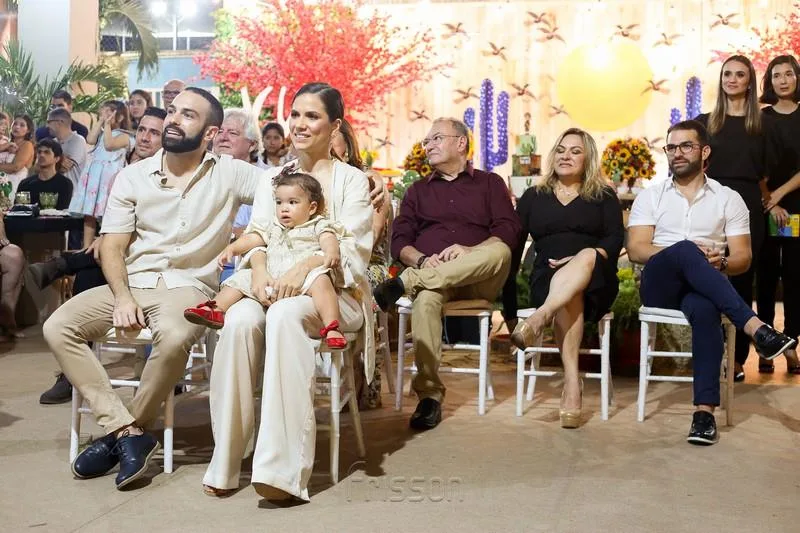 Aniversário de Amora