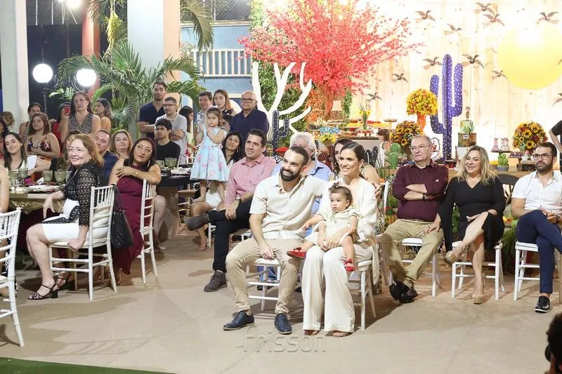 Aniversário de Amora