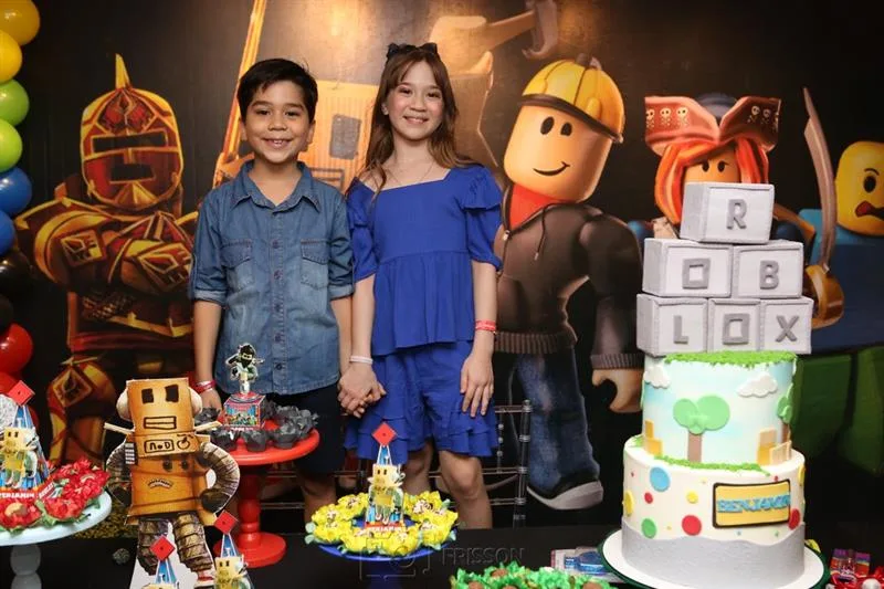 Benjamin e Chloe Saboia