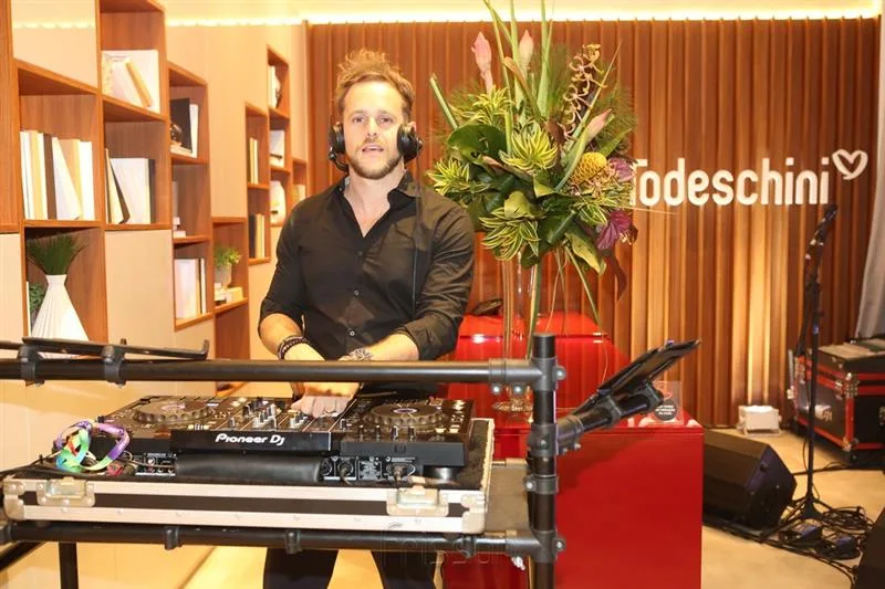 Dj Thiago Camargo