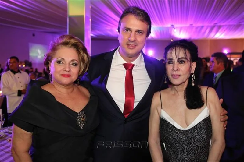 Alessandra Aragão, Camilo Santana e Sônia Pinheiro