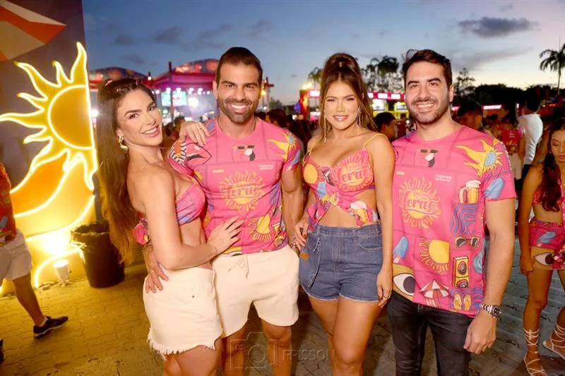 Bianca Saraiva, Charles Feijó, Thais Leia e Marco Neves