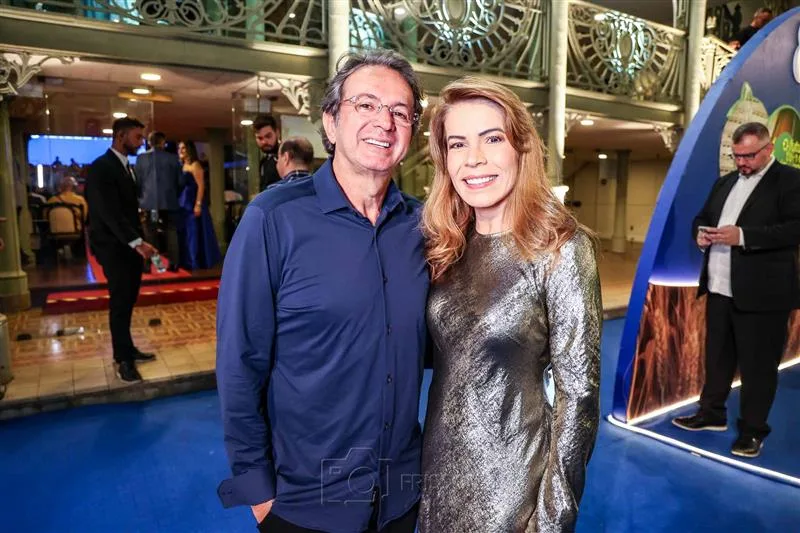 Aderaldo e Maira Silva