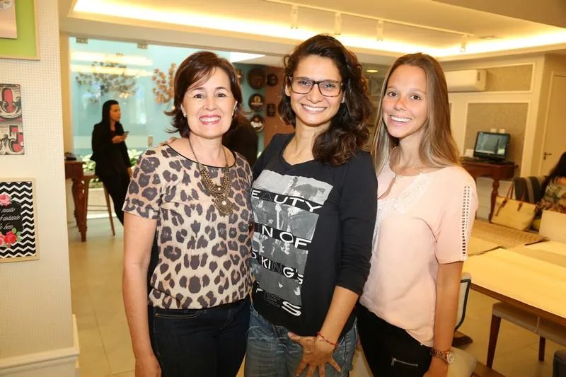 Alice Aguiar, Bia Carneiro e Lia Foitzik