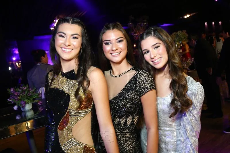 15 Anos de Thaís Gomes