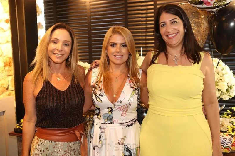 Ana Paula Melo, Leticia Studart e Elisa Oliveira