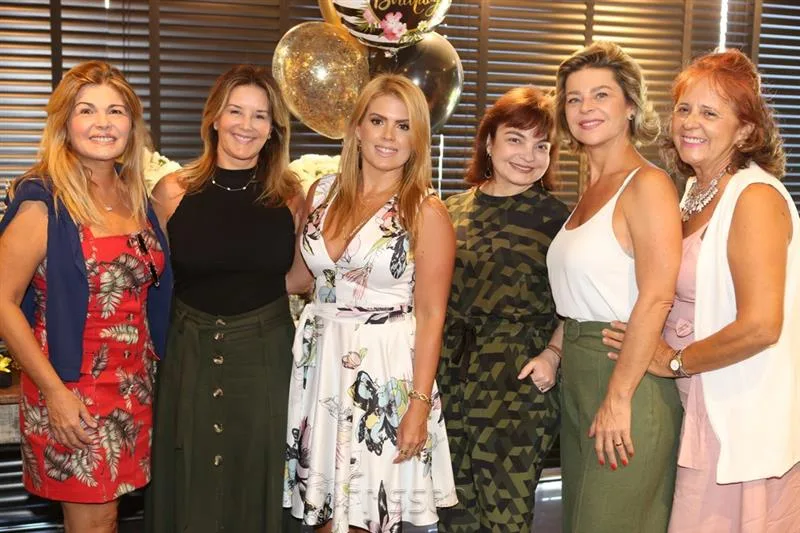 Cristiane Lima, Fernanda Matoso, Leticia Studart, Christiane Leite, Ana Cristina Wolf e Fatima Duarte