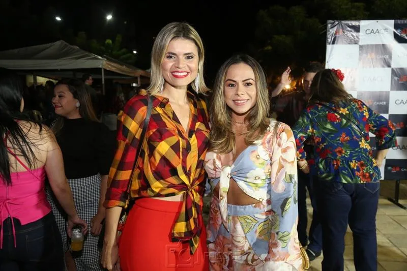 Adara Camilo e Camila Fernandes