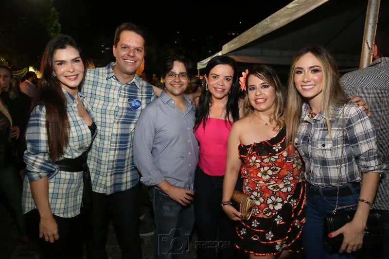 Carolina Freund, Damião Tenório, Rodrigo Gomes, Katianne Wirna, Camila Borges, Micaele Campos