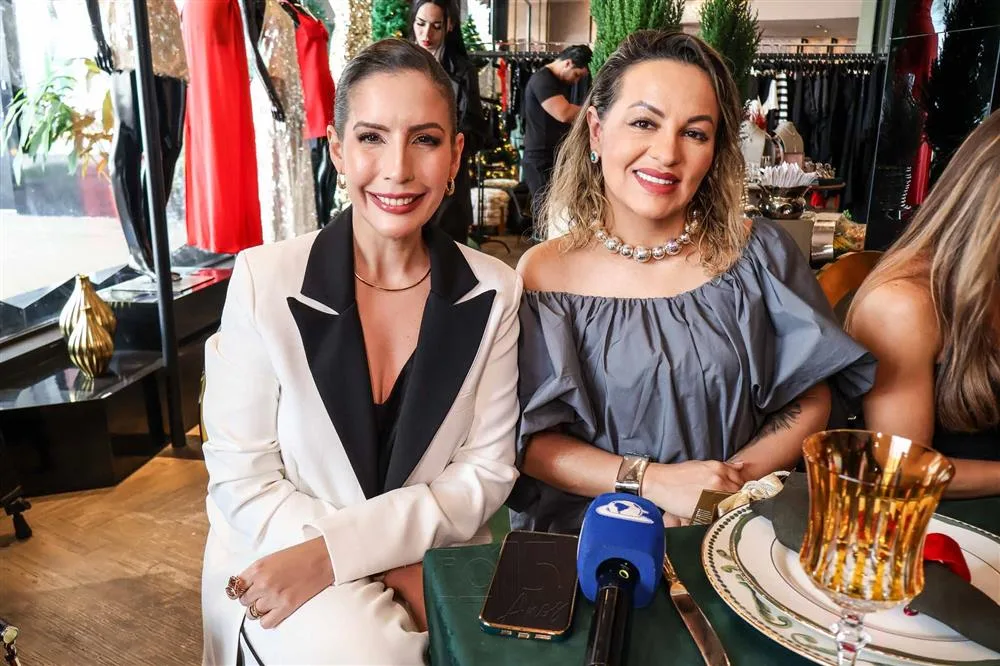Alana Davila e Fran Santos