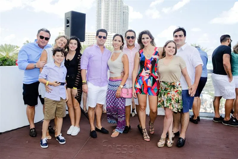 Guilherme e Lívia Vieira, Rebeca e Bruno Bastos