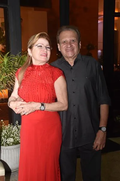 Rebeca e Raul Martins