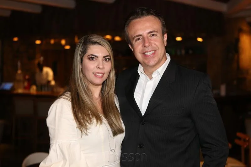 Aline Morais e Marcio Paulino Zacarias