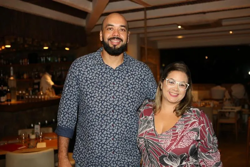 Clairton e Thais Pessoa
