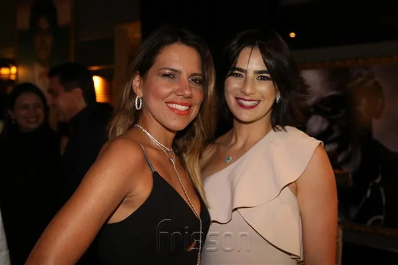 Ana Carolina Fontenele e Maryana Rolim