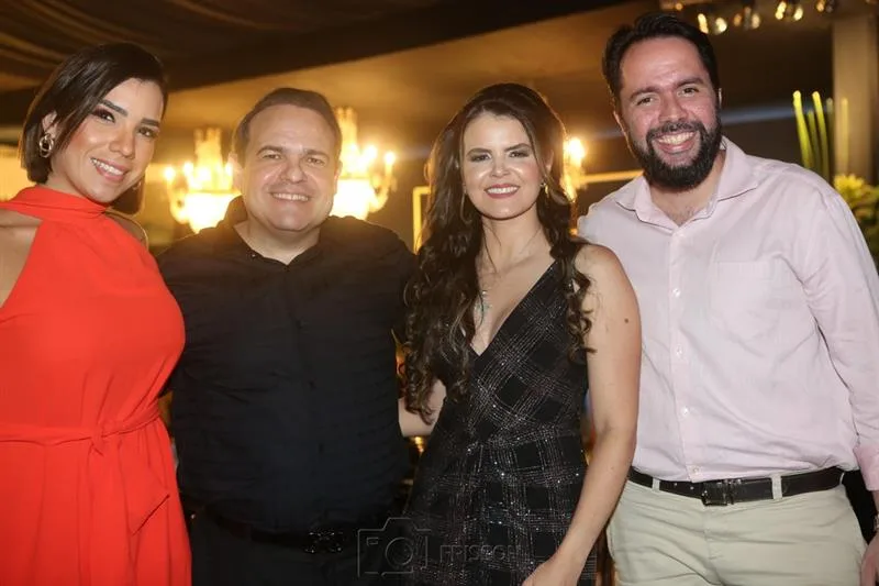 Alessandra Marques, Marcos, Lia Viveiros e Thiago Taumaturgo