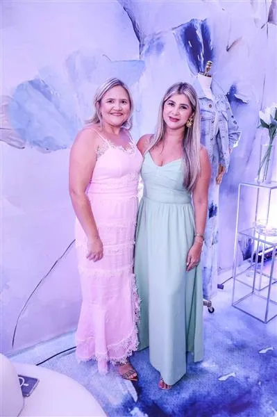 Aline Juliane e Valdiana Queiroz