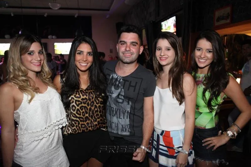 Bruna Quintela, Marina Dias, Lucas Leal, Camila Tagira e Lays Bezerra