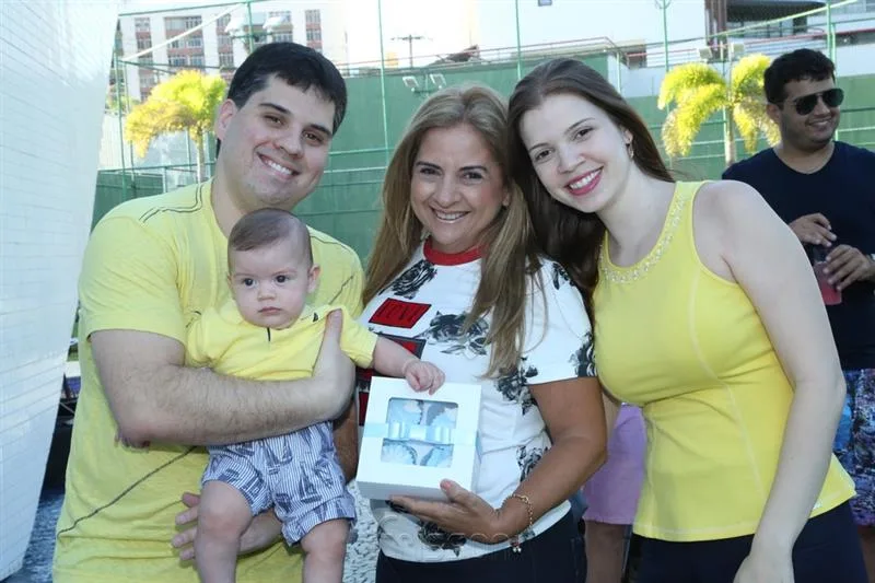 Paulo, Daniel, Beth Pinto e Rebecca Peixoto