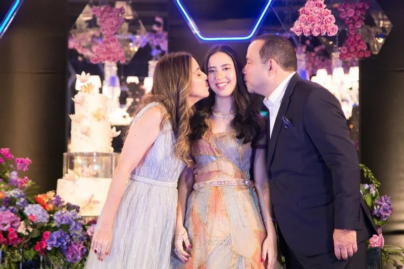 15 Anos de Giselle Fujita