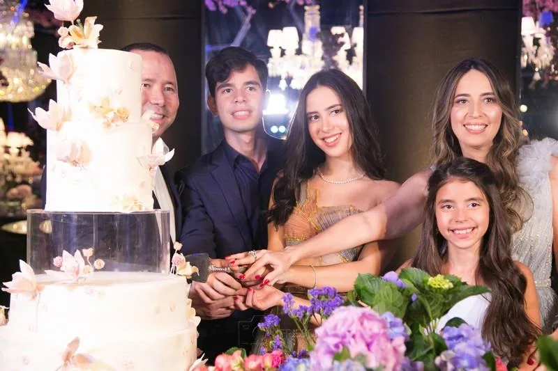 15 Anos de Giselle Fujita
