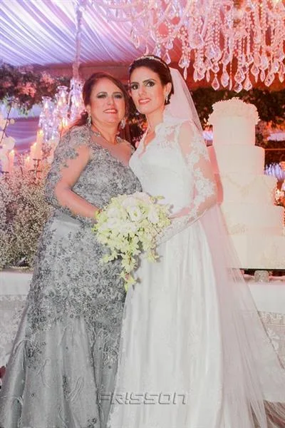 Ana Luiza e Carla Costa Lima
