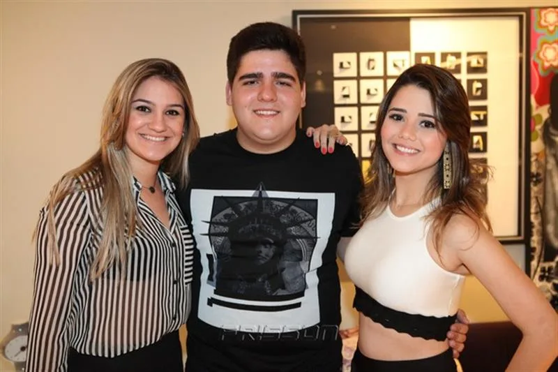 Amanda Facundo, Pedro e Carol Freitas