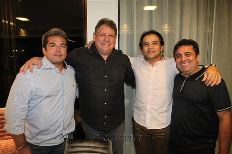 Axeu Vasconcelos, Chico Mendes, Jorge Valença e Roberto Costa