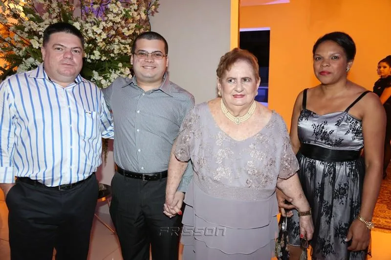 Alex Mourão, José Mourão Neto, Marlene Mourão e Luciana Rolim