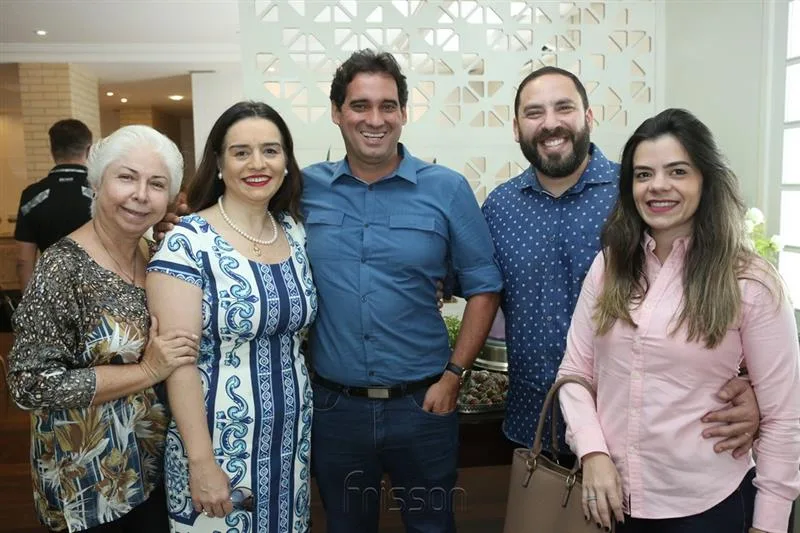 Alódia Guimarães, Lia Freire, Daniel Nascimento, Manuella e Nagib Acário
