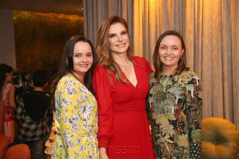 Adriana Alencar, Fabiana Lustosa e Daniela Alencar