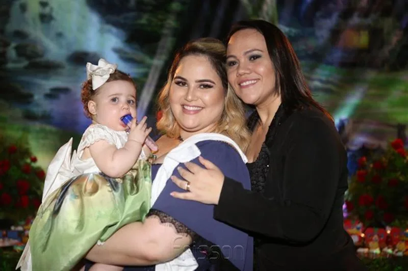 Bianca e Bárbara Teles, Dani Duarte