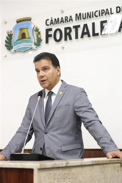 Esio Feitosa