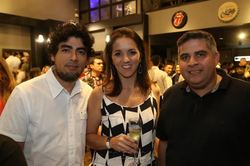 Fernando Bustamante, Debora de Araújo e Walter Neto