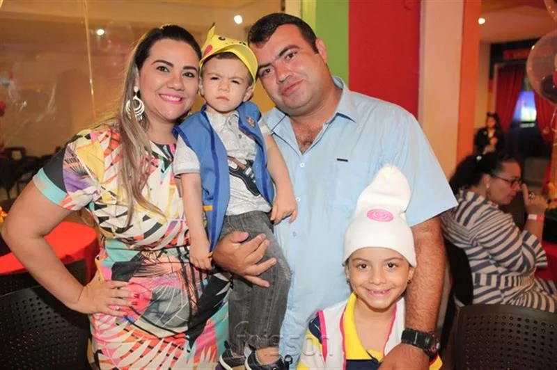 Ana Helena, Rafael, Thiago e Anelise Nascimento