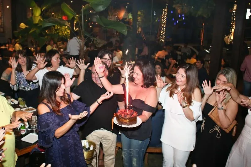 Aniversário Surpresa de Maria Lúcia