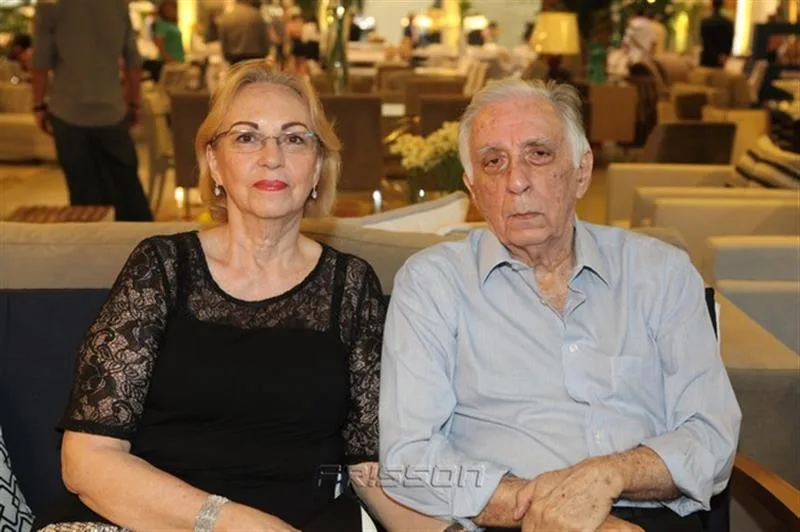 Arissa Benevides e Reginaldo Marques