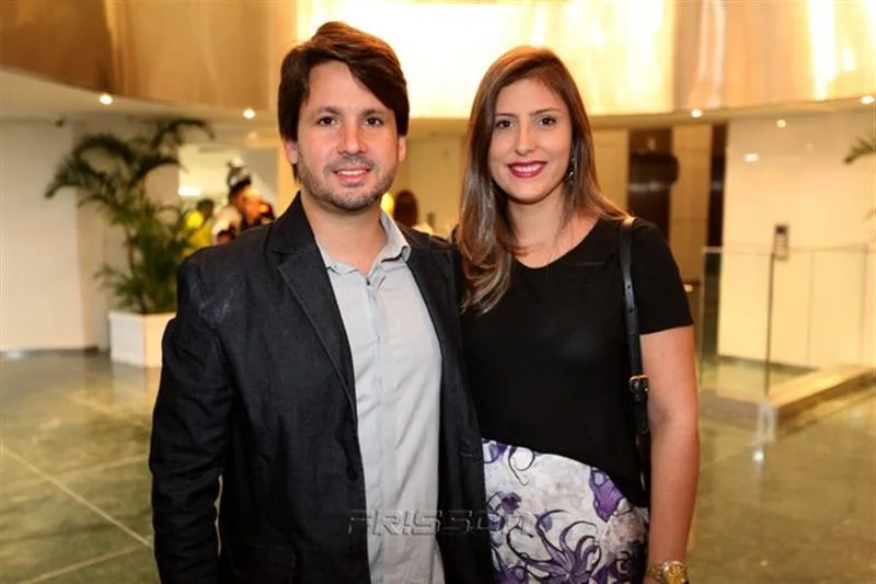 André Nogueira e Vanessa Vigelis