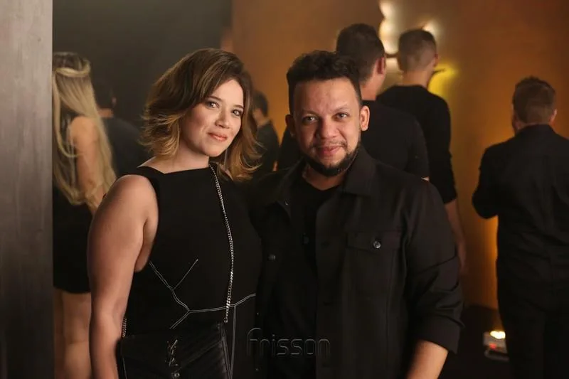 Anik Mourão e Roberto Alves