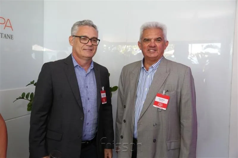 Edson Barbosa e Tales de Sa
