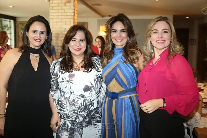 Adriana Queiroz, Martinha Assunção, Eveline Fujita e Suyanne Dias Branco